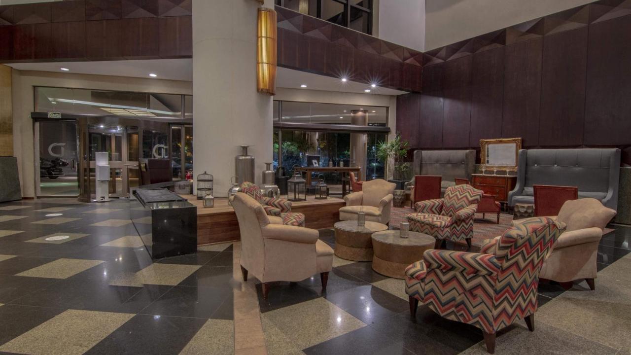 Hotel Deville Prime Porto Alegre Luaran gambar Lobby