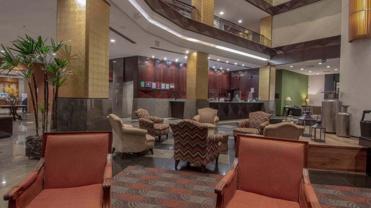 Hotel Deville Prime Porto Alegre Luaran gambar Lobby